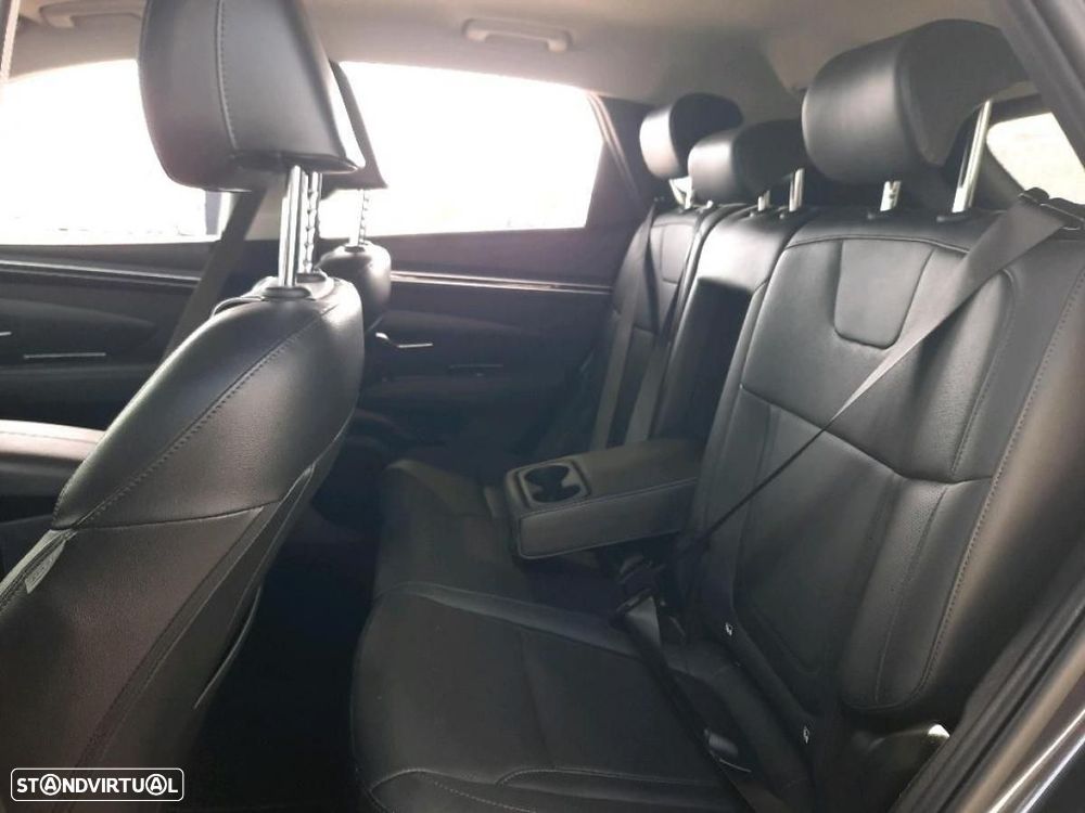 Hyundai Tucson 1.6 CRDi Vanguard DCT - 7