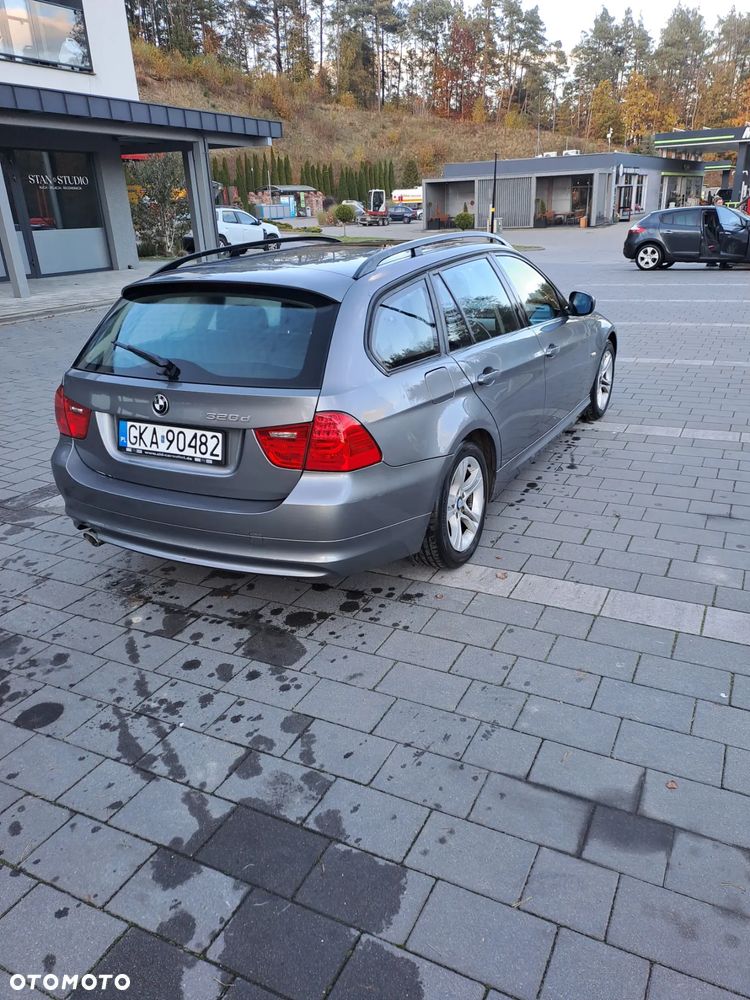 BMW Seria 3 320d - 3
