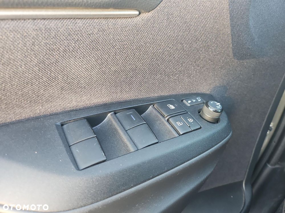 Toyota Yaris Cross Hybrid 1.5 Comfort - 15