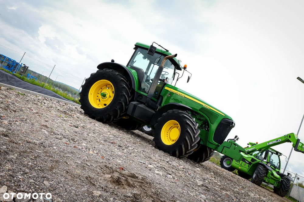 John Deere 8220 - 19