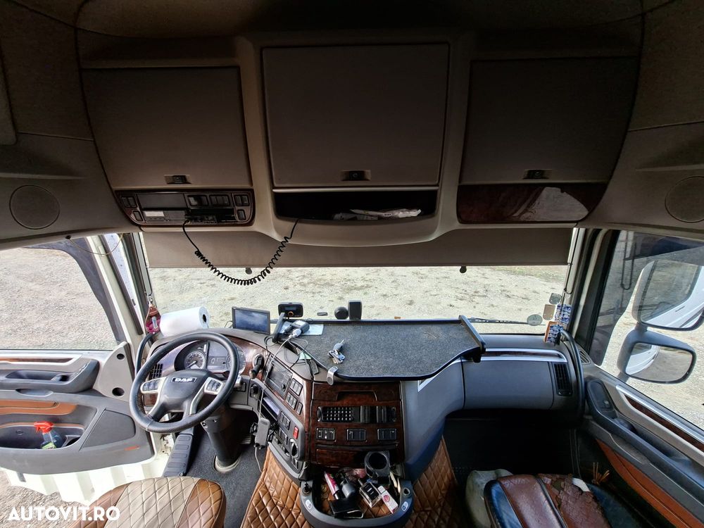 DAF XF - 11