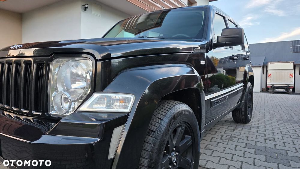 Jeep Cherokee 2.8 CRD DPF Sport - 36