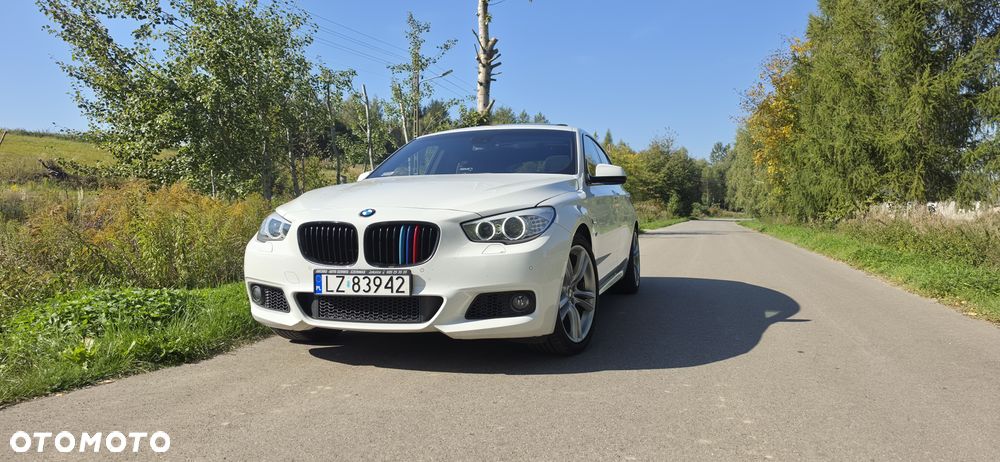 BMW 5GT - 23