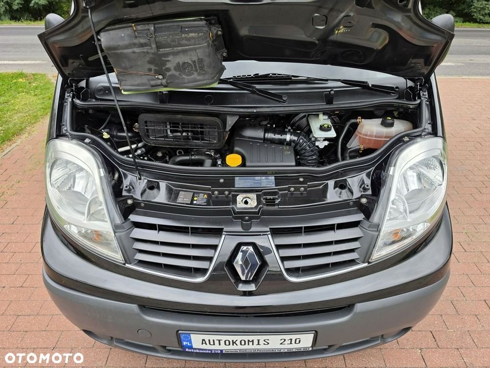 Renault Trafic - 21