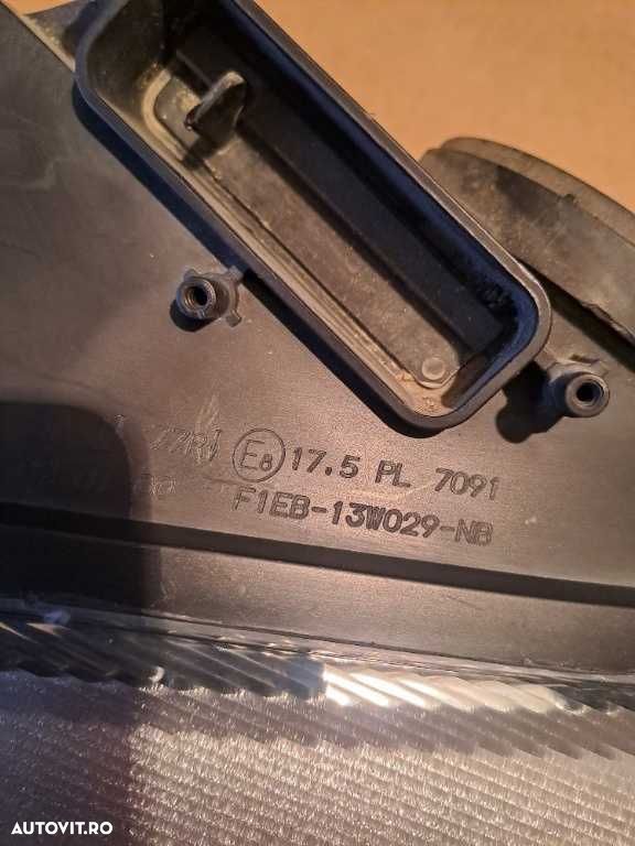 Far dreapta Ford Focus 3 Facelift original Europa cod F1EB13W029NB - 4