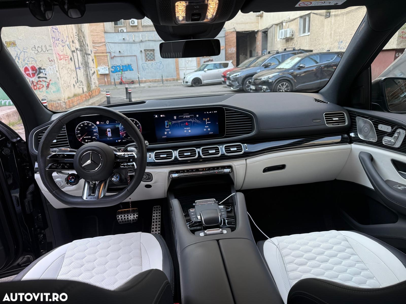 Mercedes-Benz GLE AMG 53 PHEV - 4