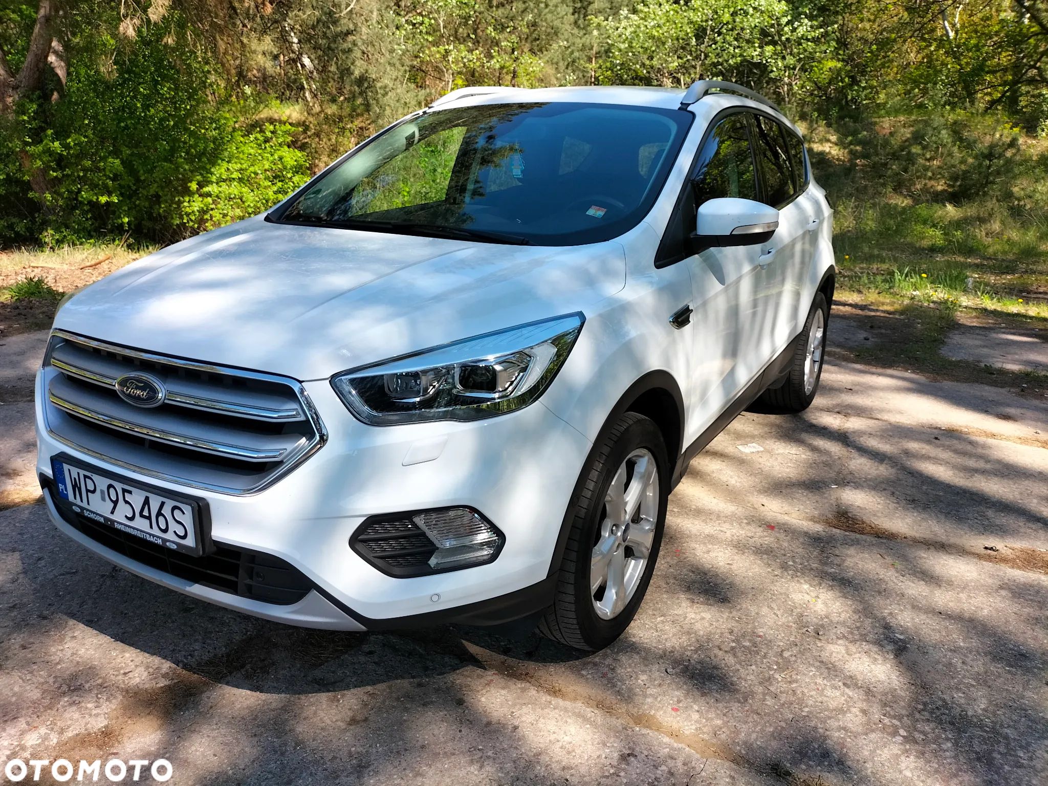 Ford Kuga 1.5 EcoBoost 2x4 Titanium - 1