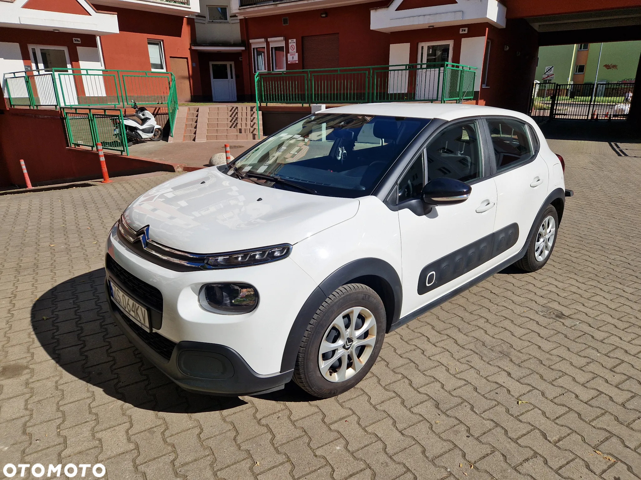 Citroën C3 1.2 PureTech Feel - 3