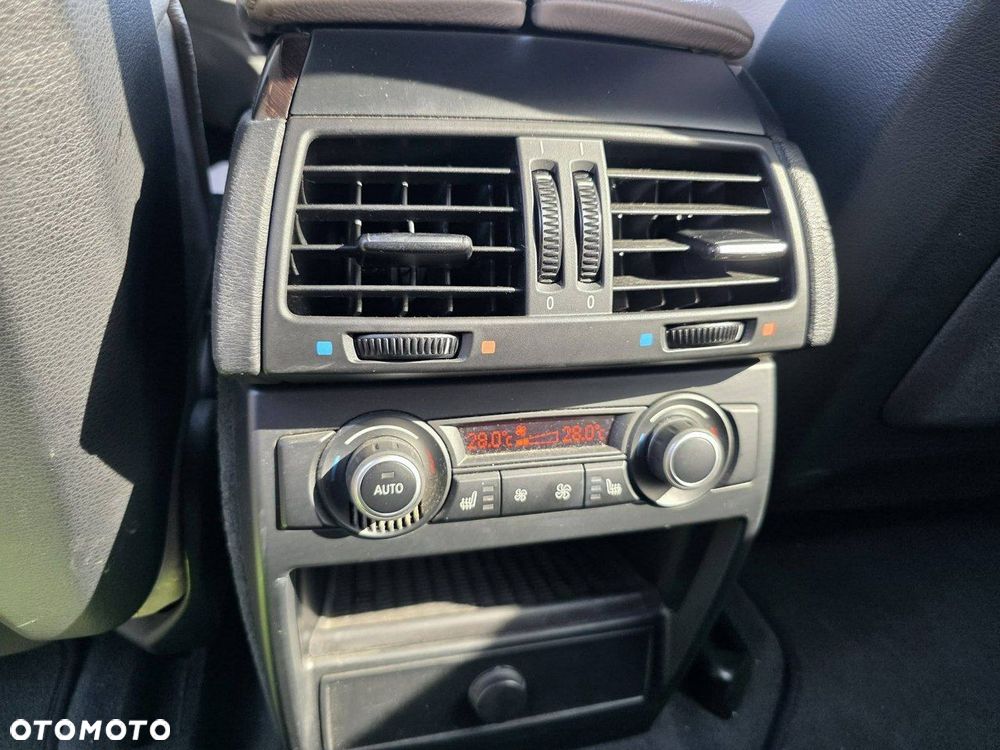 BMW X5 - 30