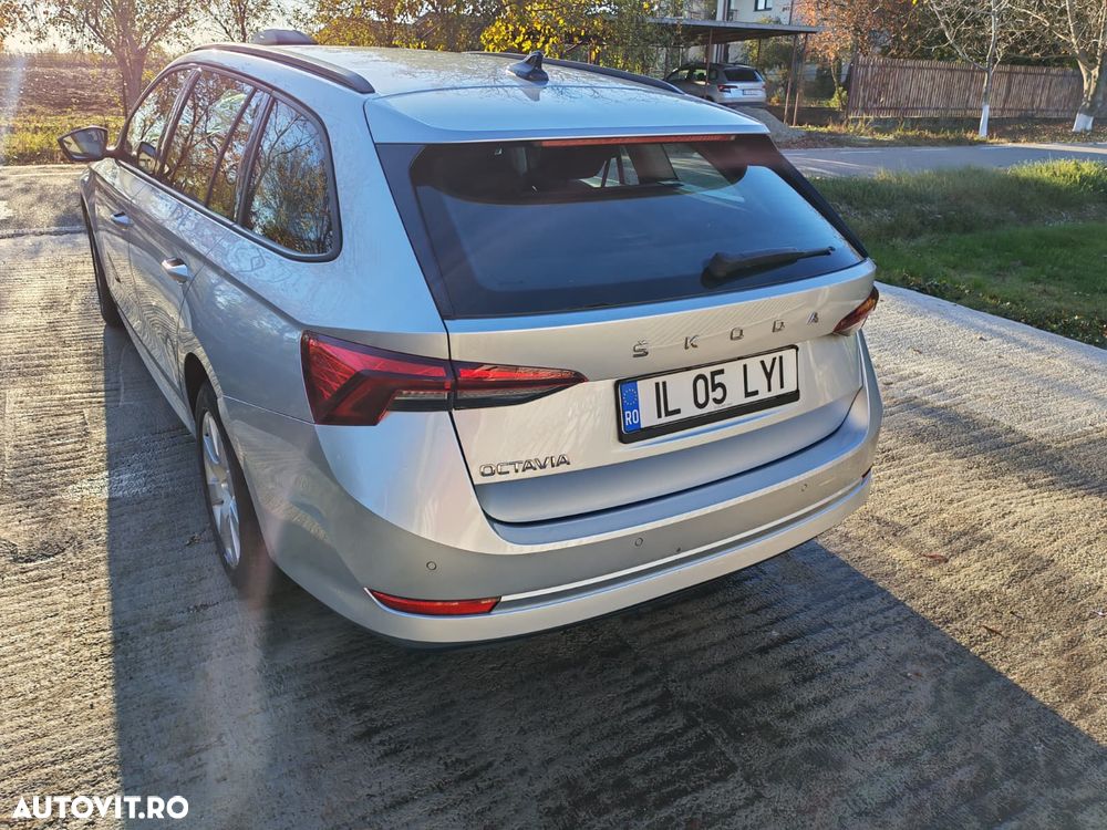 Skoda Octavia 2.0 TDI Selection - 9