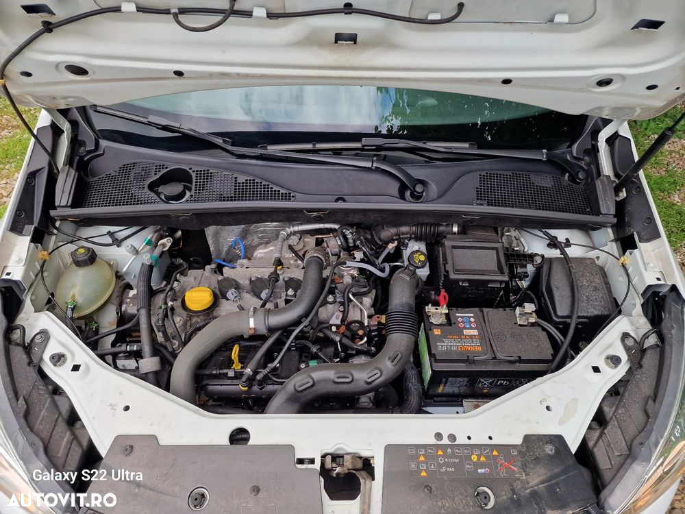 Dacia Lodgy TCe 115 Stepway Celebration - 10