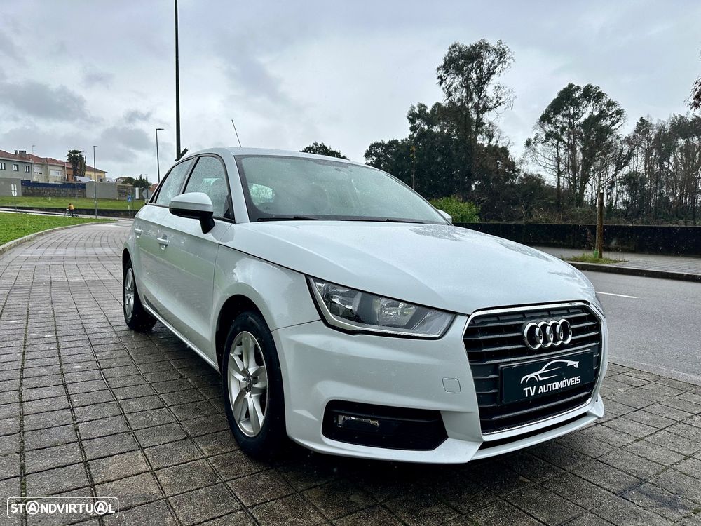 Audi A1 Sportback 1.6 TDI design - 10