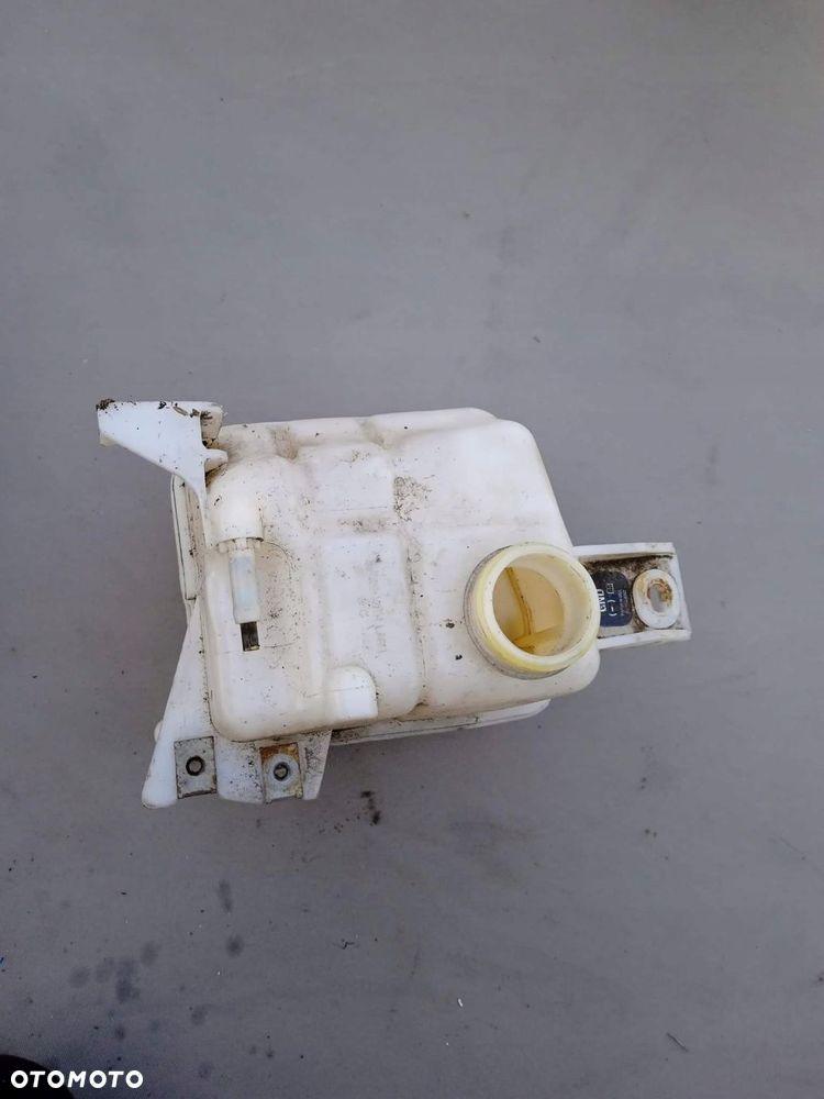 zbiorniczek wyrównawczy chevrolet captiva2013 2,2d - 2