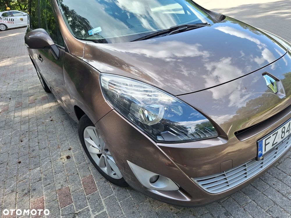 Renault Scenic 1.9 dCi Privilege - 18
