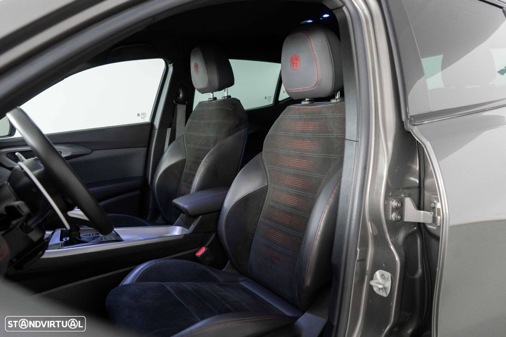 Alfa Romeo Tonale 1.3 Plug-In Hybrid Veloce e-AWD - 9