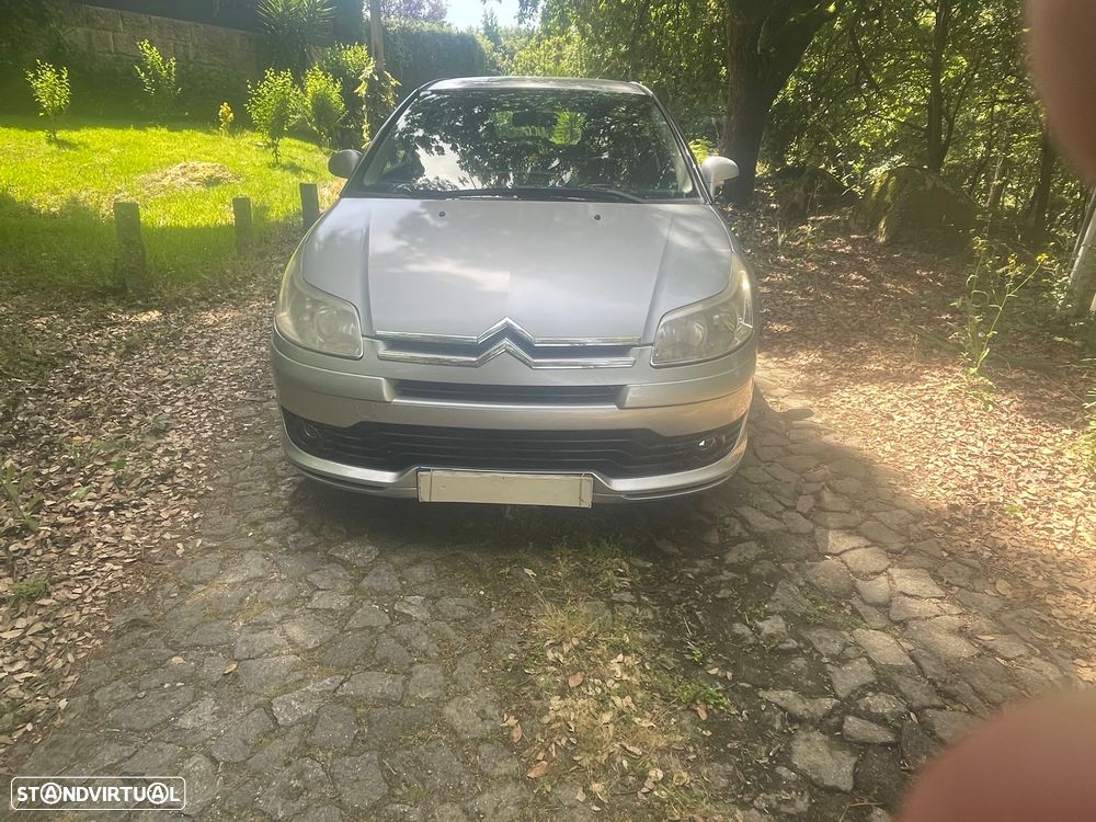 Citroën C4 1.6 HDi 110 VTR Pack - 12