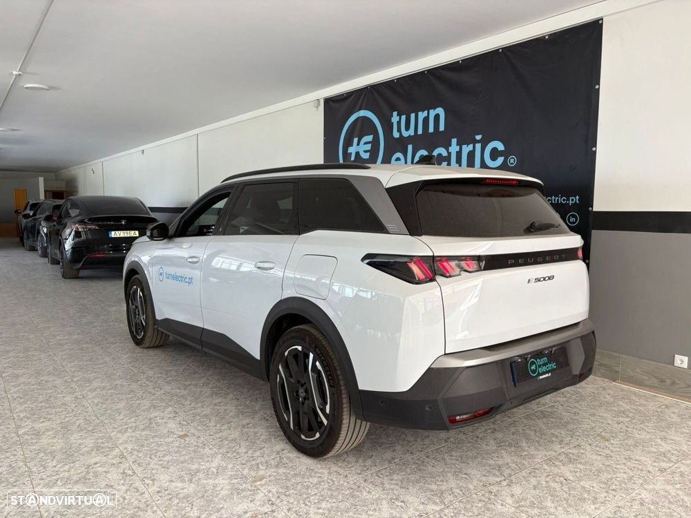 Peugeot E-5008 73 kWh Allure - 3