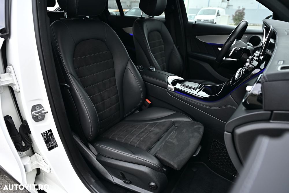 Mercedes-Benz GLC 300 d 4MATIC 9G-TRONIC AMG Line - 15