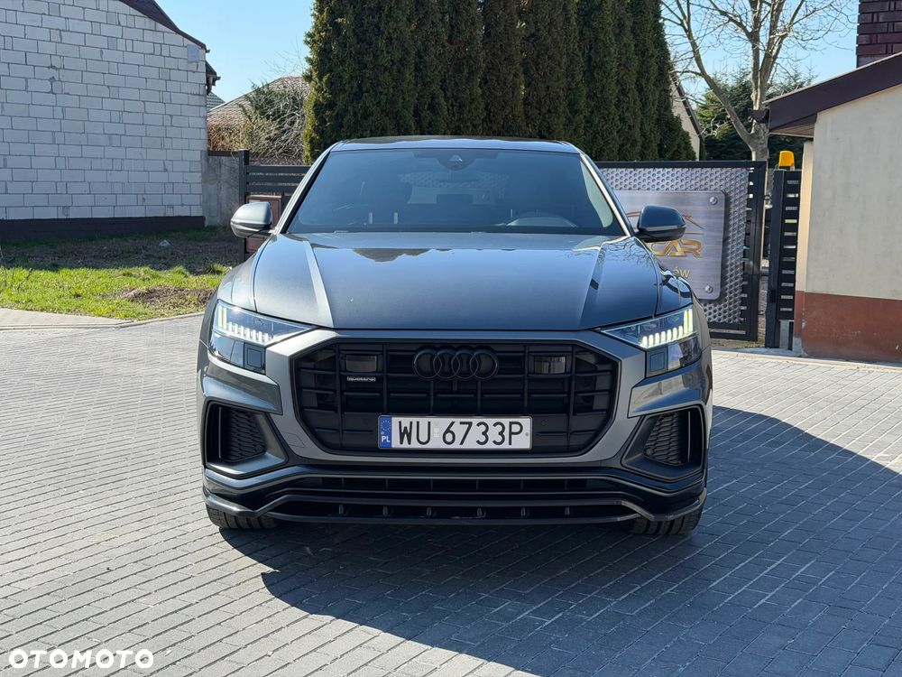 Audi Q8 - 2