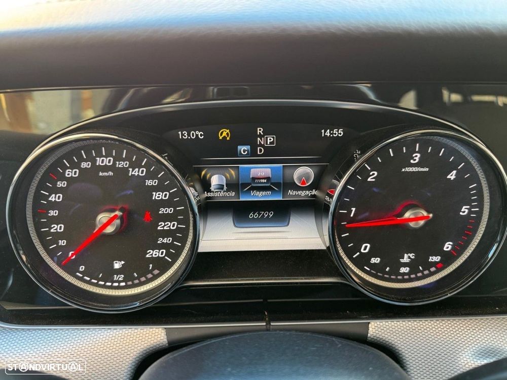 Mercedes-Benz E 220 d AMG Line - 26