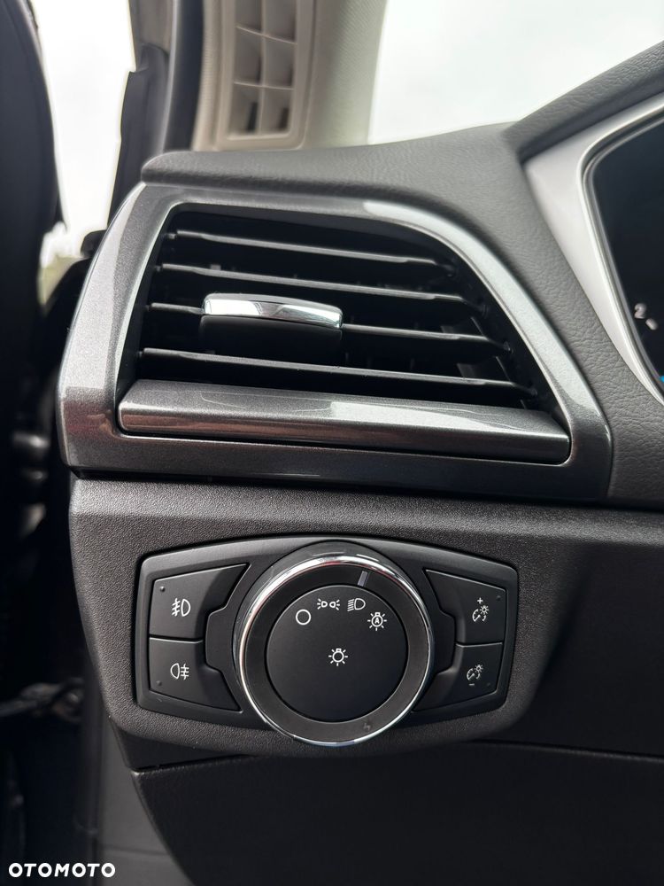 Ford Mondeo 2.0 EcoBlue Trend - 11
