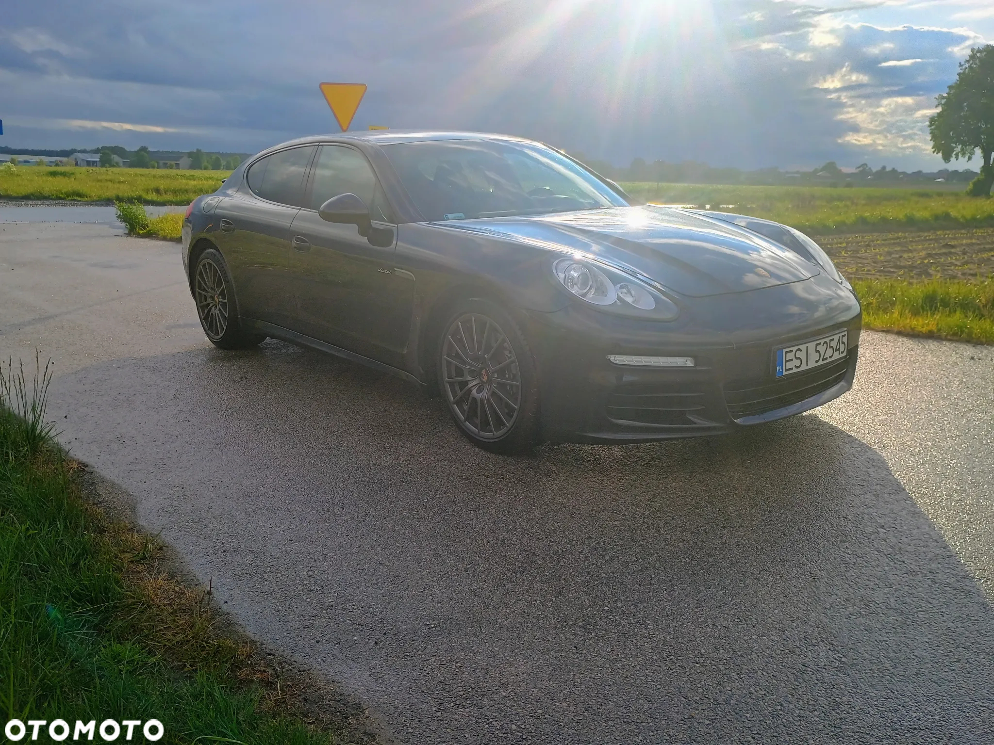 Porsche Panamera - 24