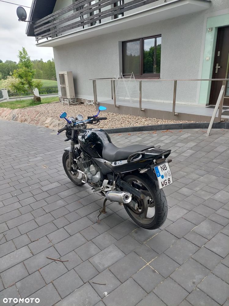 Yamaha XJ - 2