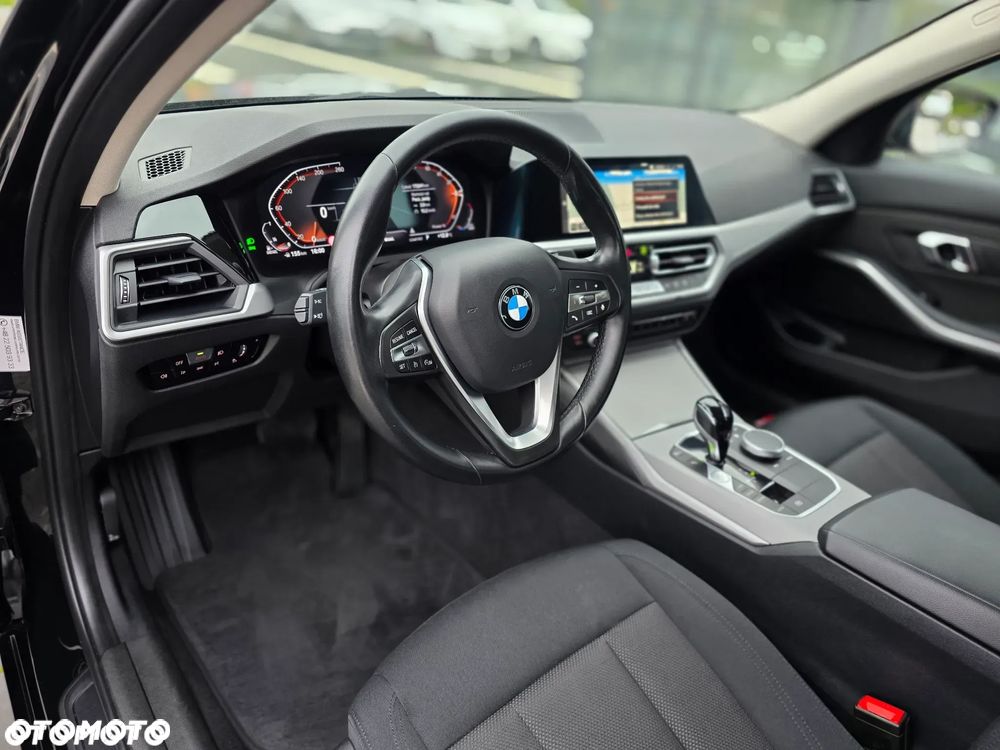 BMW Seria 3 - 20