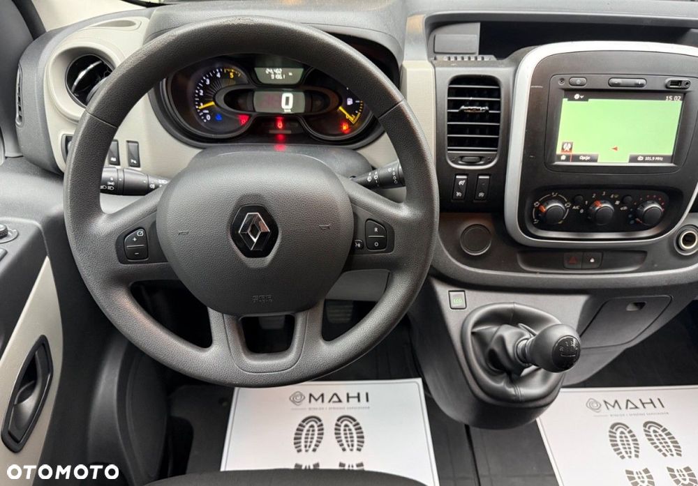 Renault Trafic - 26