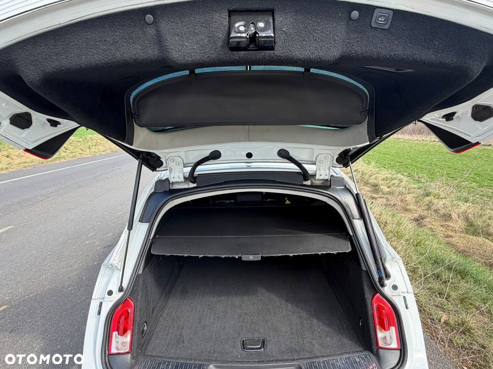 Opel Insignia 2.0 CDTI Sport - 19