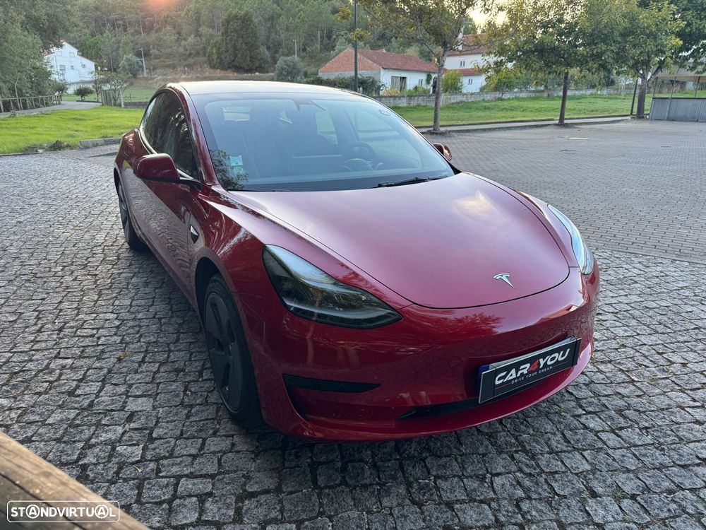 Tesla Model 3 - 12