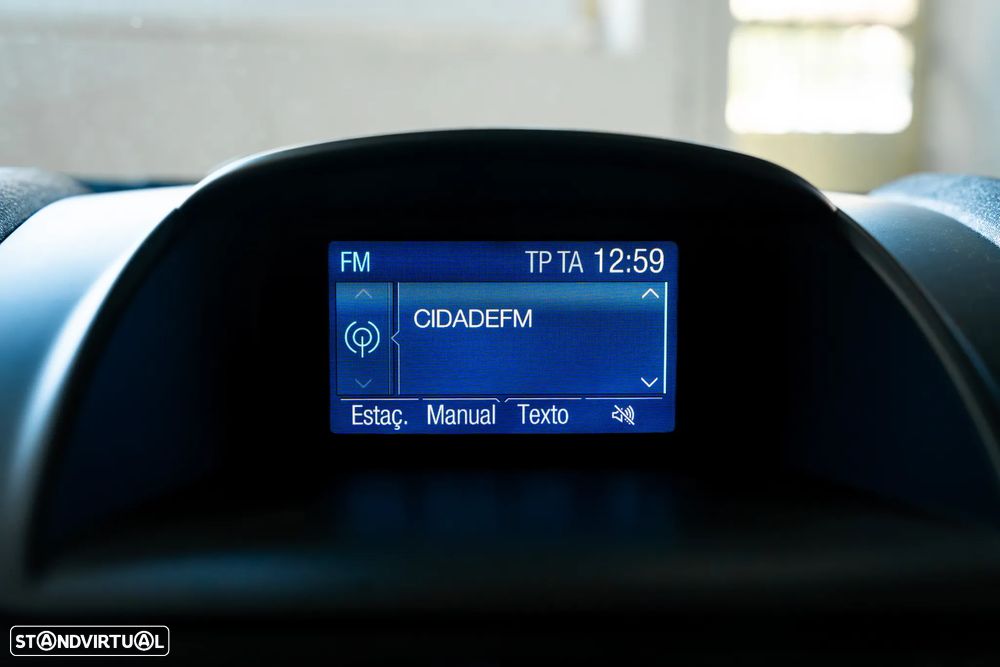 Ford Fiesta 1.6 T ST - 31