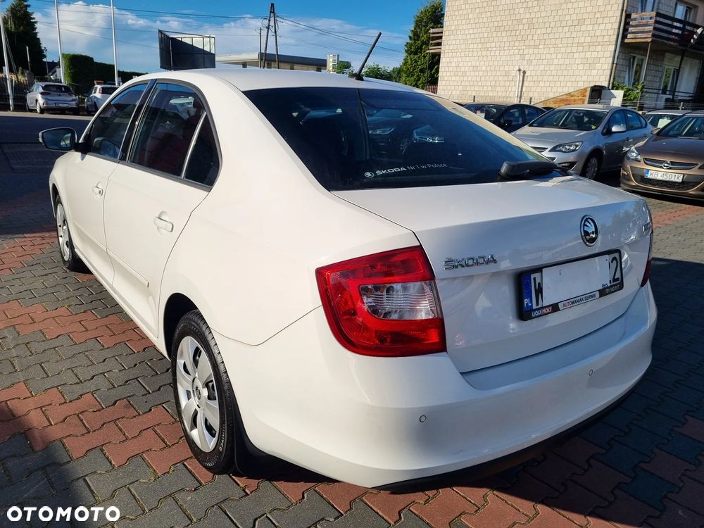Skoda RAPID 1.2 TSI Active - 4
