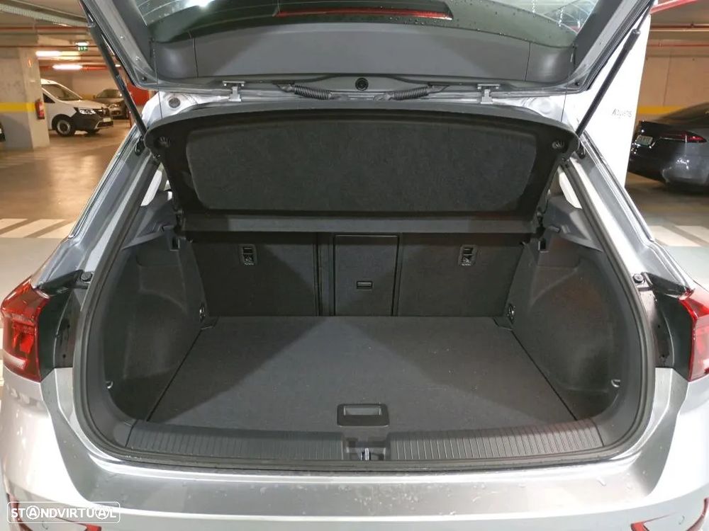VW T-Roc 1.0 TSI Urban - 9