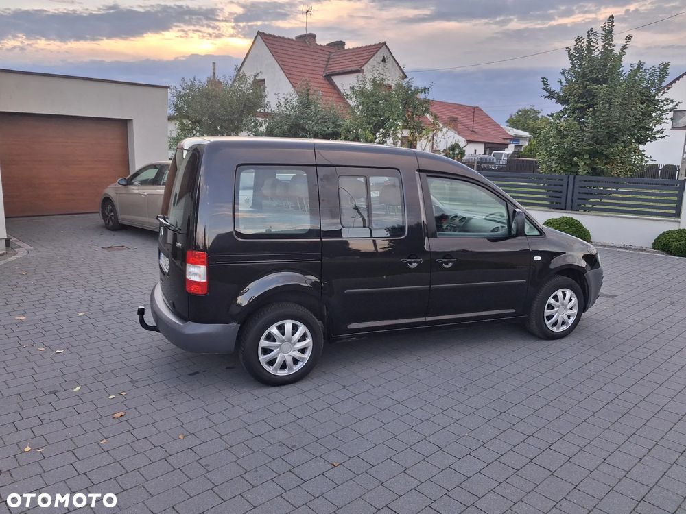 Volkswagen Caddy 1.4 (7-Si.) - 25