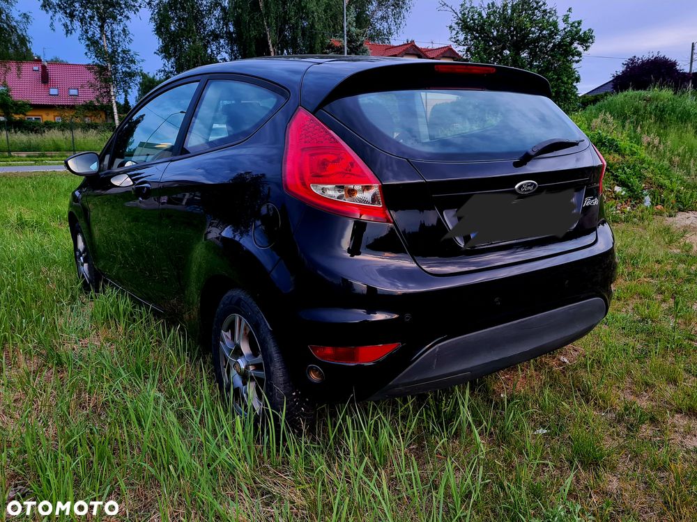 Ford Fiesta - 9