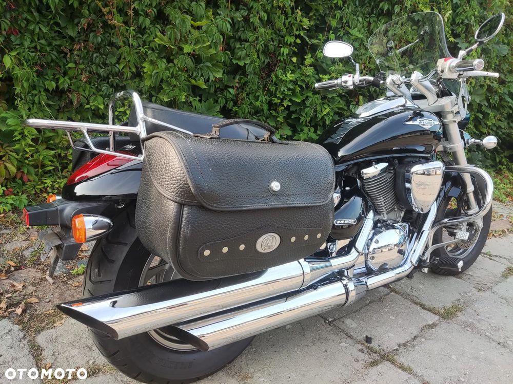 Suzuki Intruder - 6