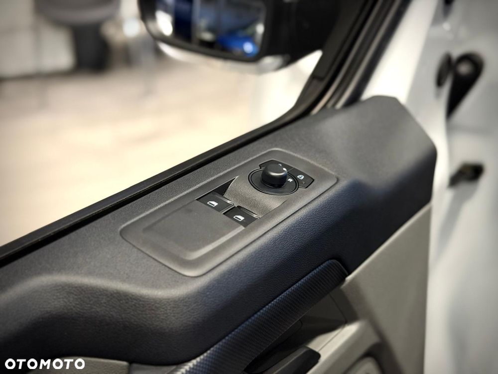 Ford Transit Custom - 28
