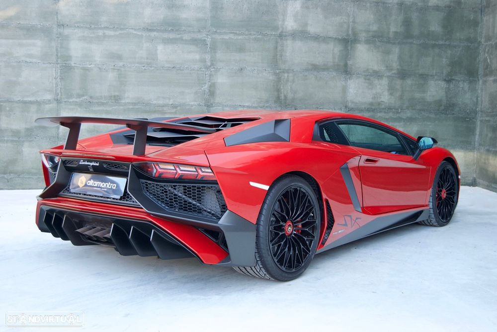 Lamborghini Aventador 6.5 V12 LP750-4 SV - 7