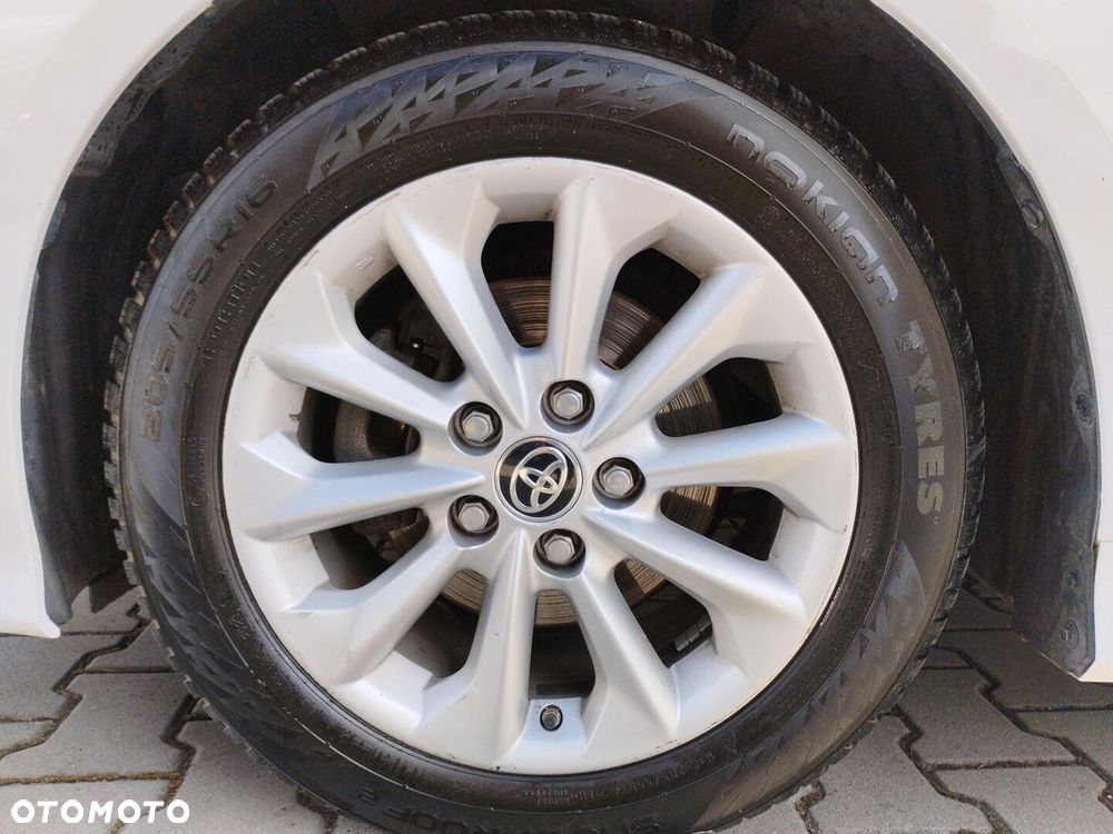 Toyota Corolla 1.6 Comfort - 25