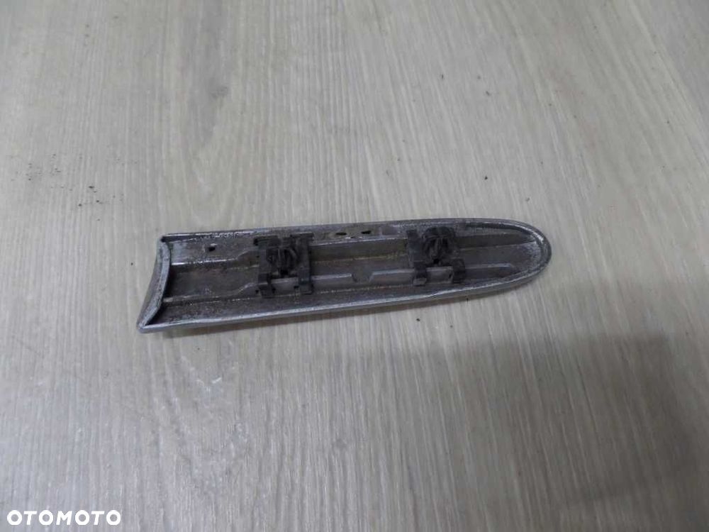 MERCEDES E KLASSA W211 02- LISTWA BLOTNIKA ELEGANCE CHROM LEWA - 4