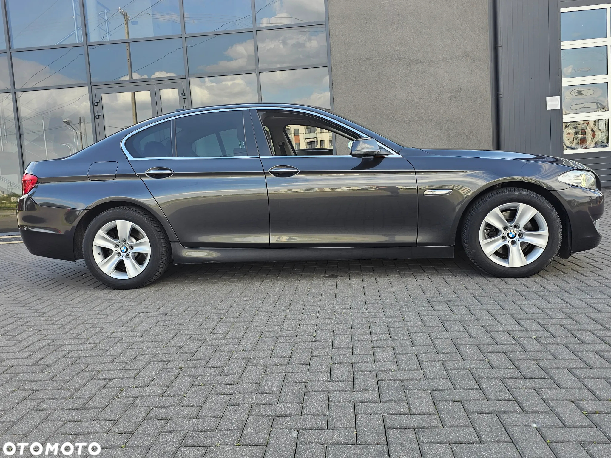 BMW Seria 5 520d Touring Blue Performance - 33