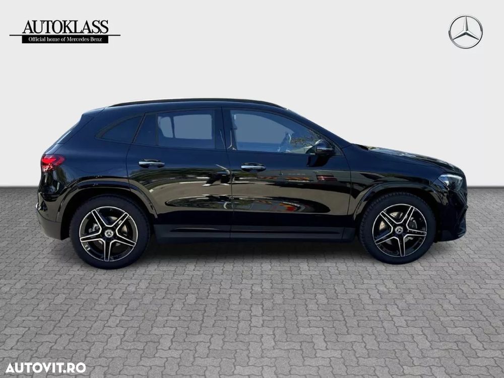 Mercedes-Benz GLA - 7