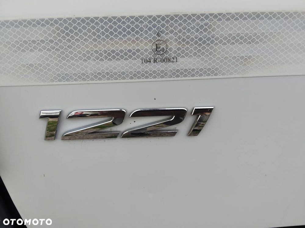 Mercedes-Benz Atego 1221 - 22