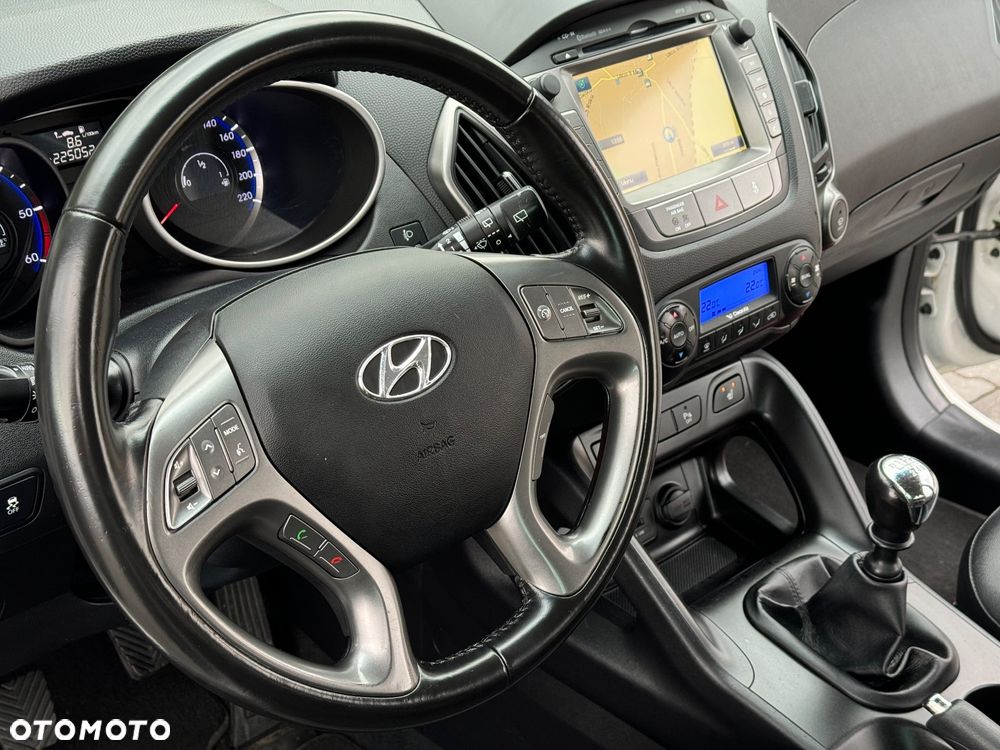 Hyundai ix35 1.7 CRDi 2WD blue Style - 21