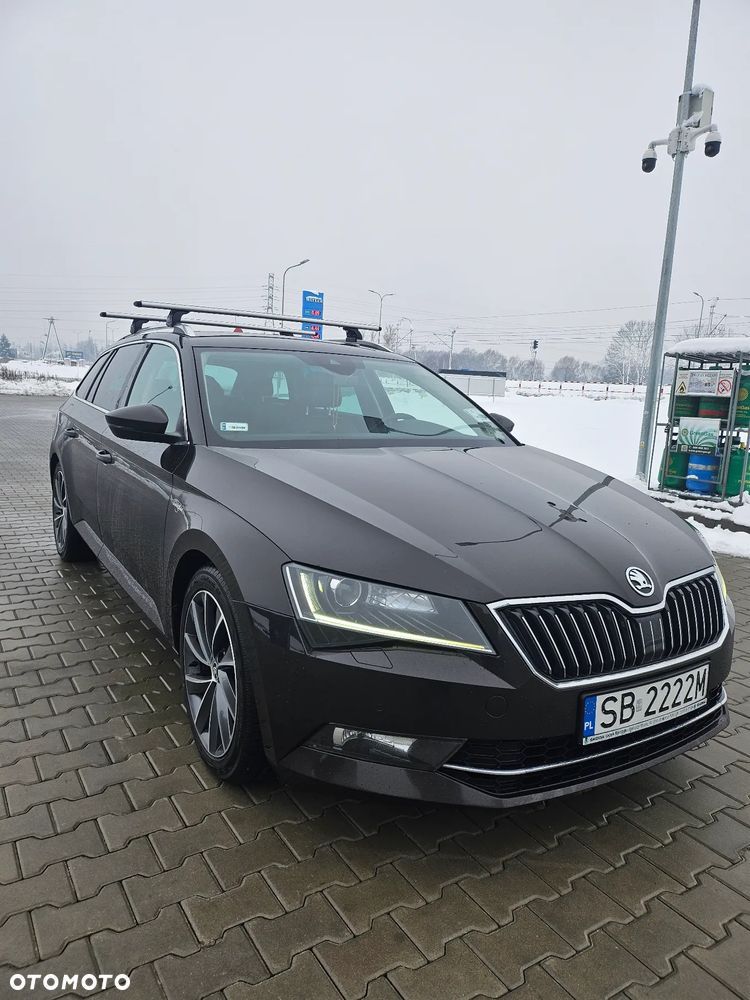 Skoda Superb 2.0 TDI L&K - 8