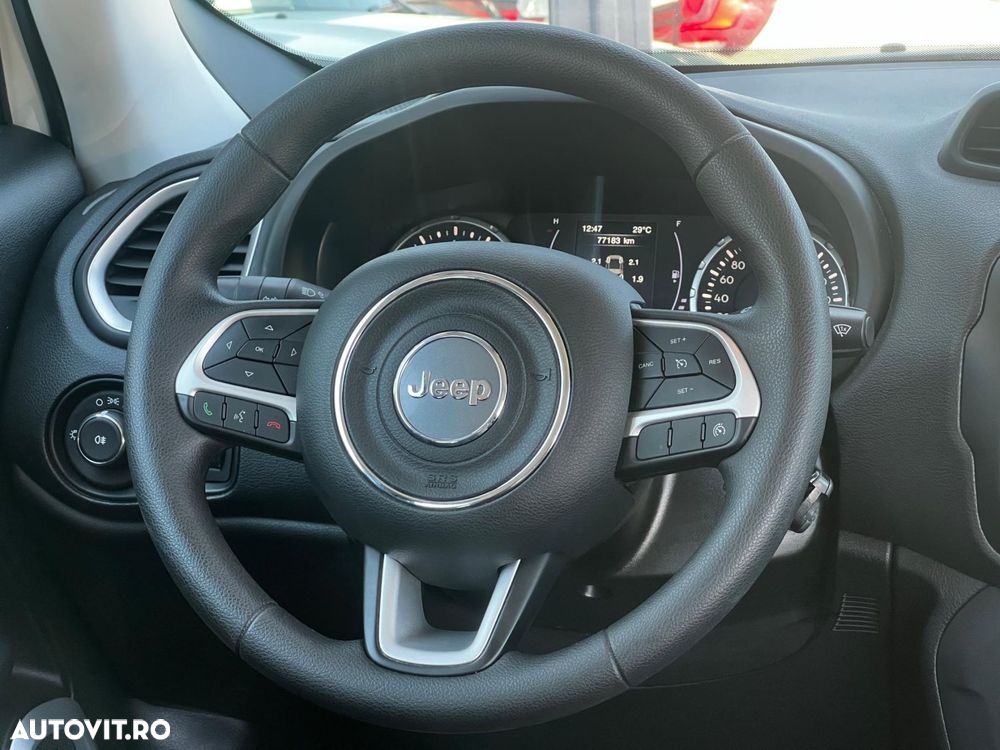 Jeep Renegade - 10