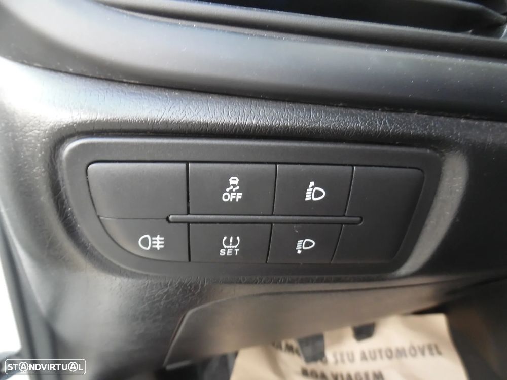 Fiat Tipo Station Wagon 1.0 GSE T3 City Life - 13