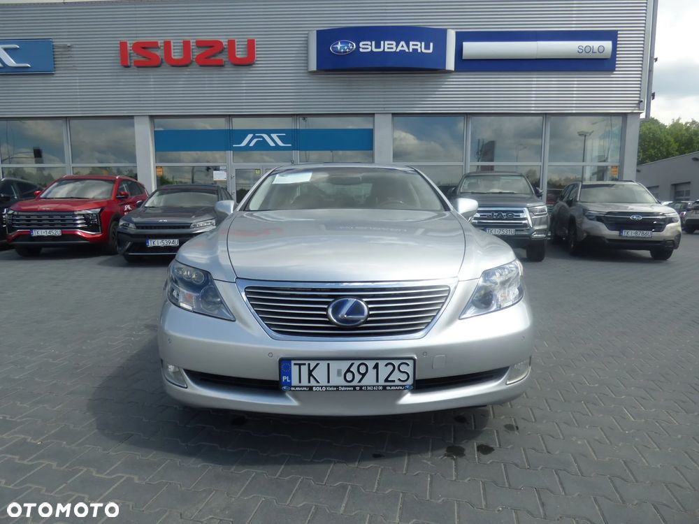 Lexus LS 600h L Superior - 3