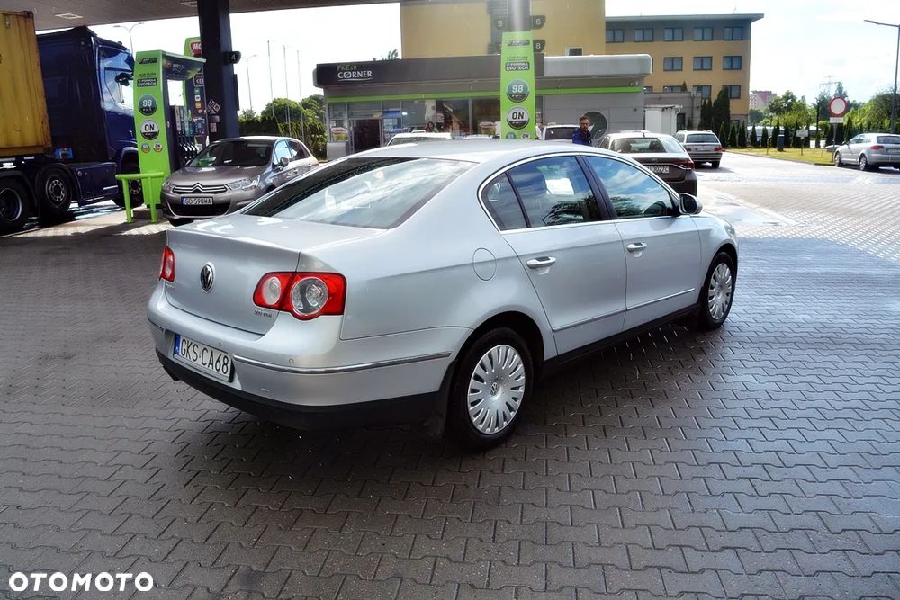 Volkswagen Passat 2.0 TDI DPF Comfortline DSG - 7